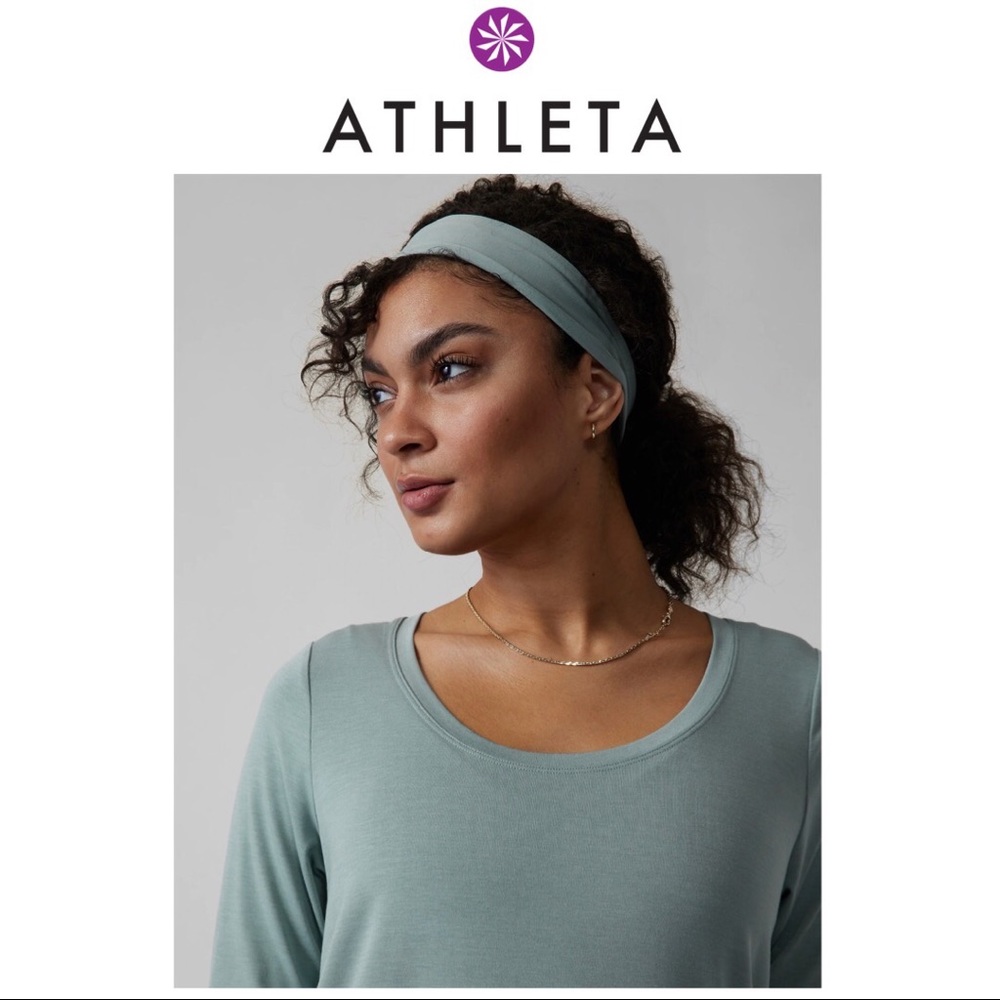 (3) Athleta: Vital Headband in Powervita - Picture 6 of 8
